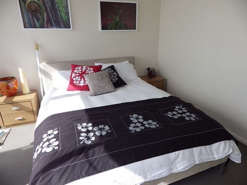 flower embroidery quilts
